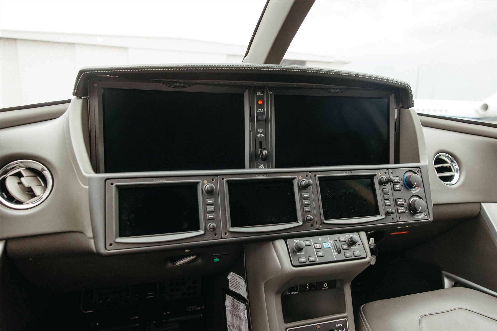 Cirrus SF50 Vision Jet photo