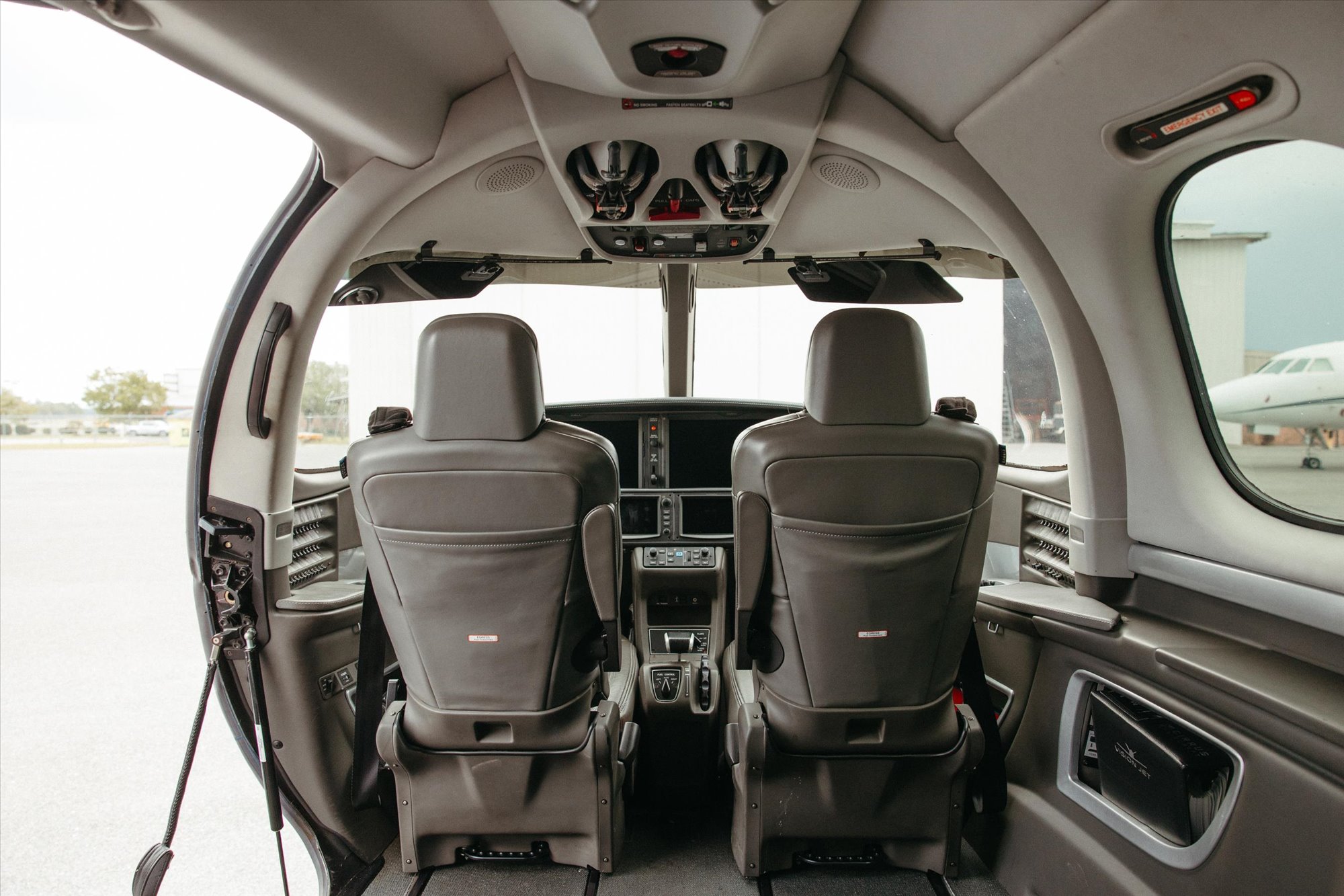 Cirrus SF50 Vision Jet photo