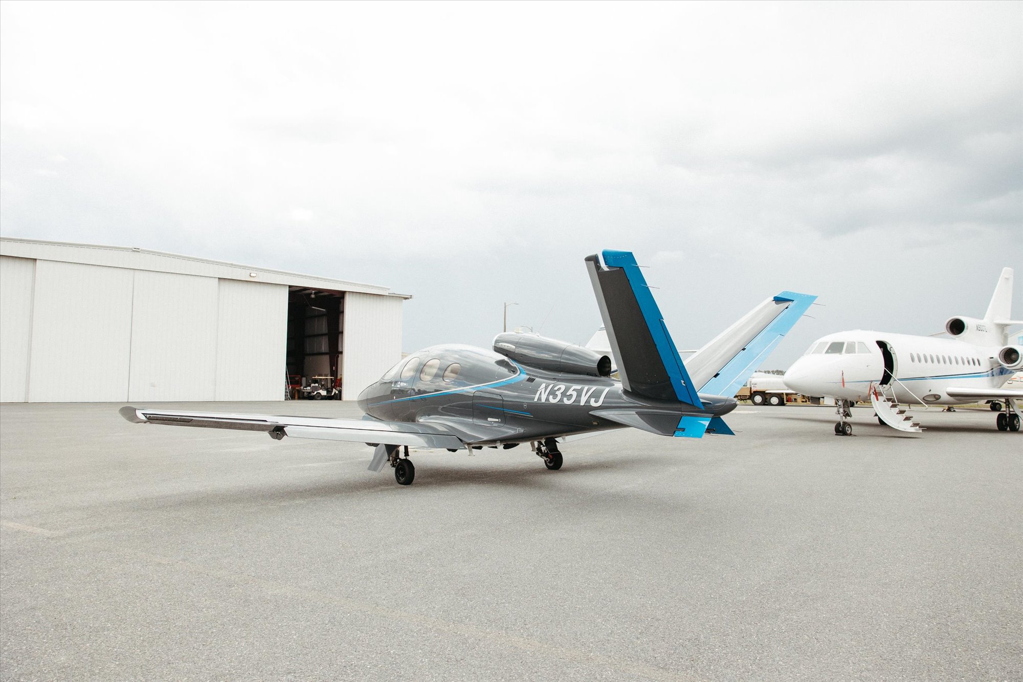 Cirrus SF50 Vision Jet photo