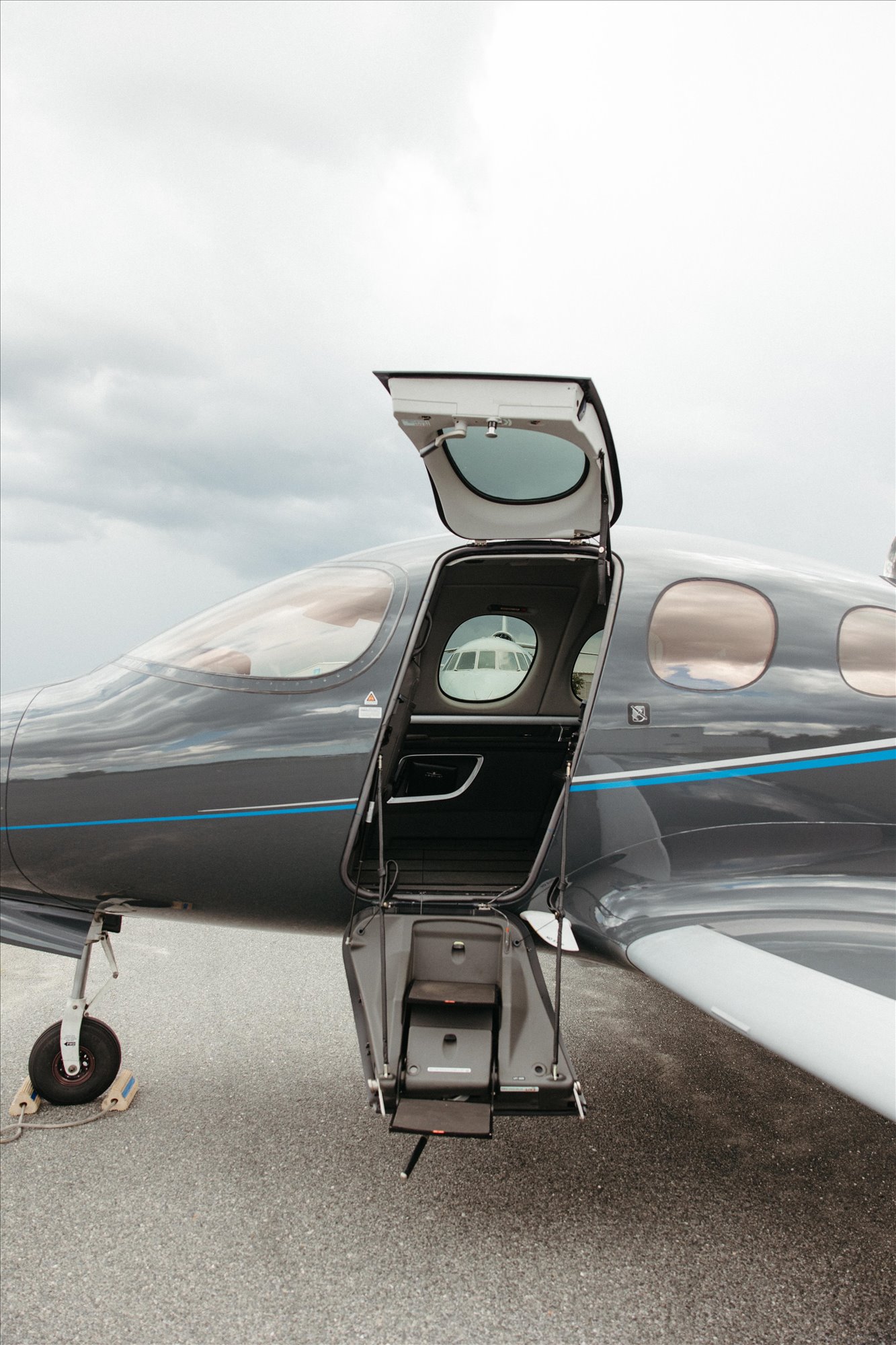 Cirrus SF50 Vision Jet photo