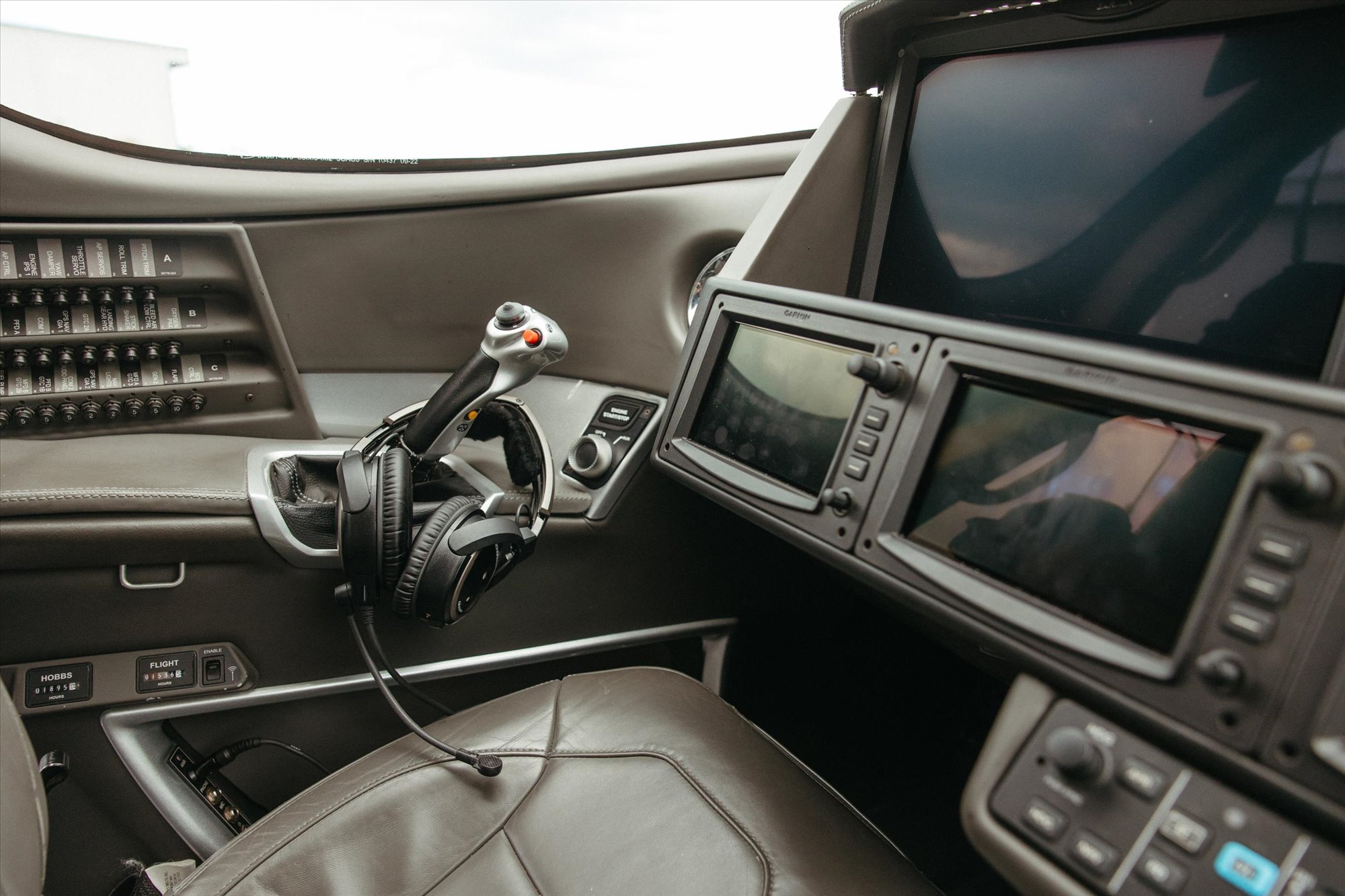 Cirrus SF50 Vision Jet photo