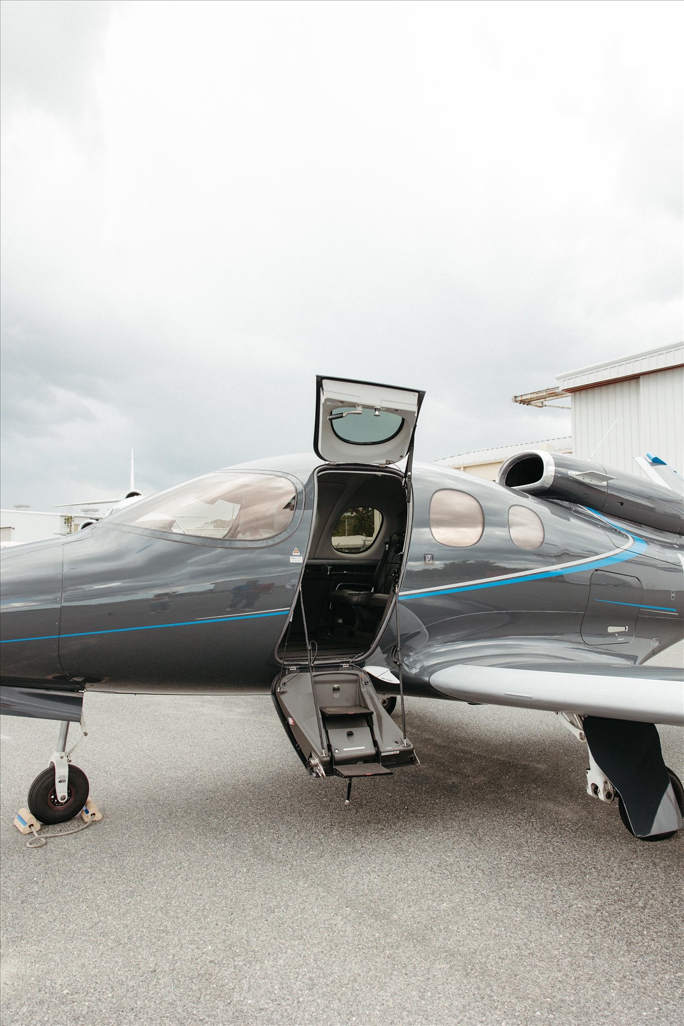 Cirrus SF50 Vision Jet photo